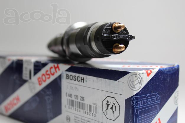 Форсунка Bosch  New Holland Komatsu Cummins